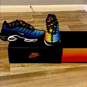 Nike Air max plus grey condition